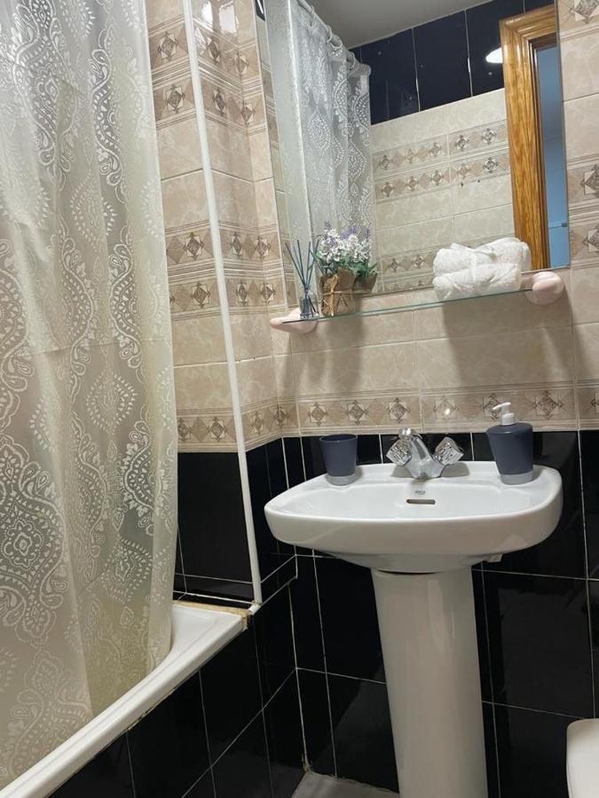 Apartamento De 1 Dormitorio En Buena Ubicacion Daire Albacete Dış mekan fotoğraf